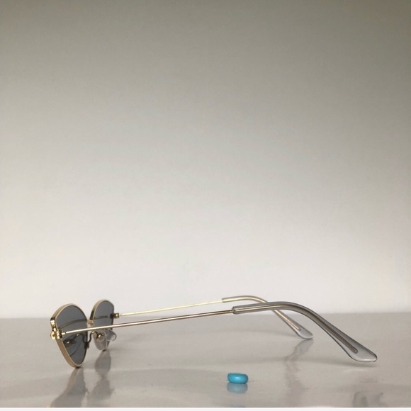 Slim Frame Wired Cat Eye Sunglasses - Picture 4 of 6